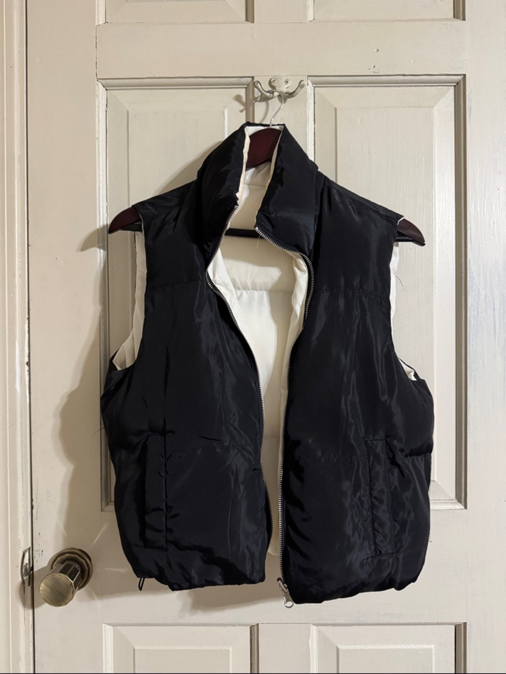 Reversible Black and White Puffer Vest